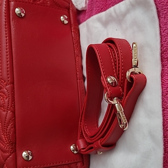 Gianni Versace - Picture 15 of 16